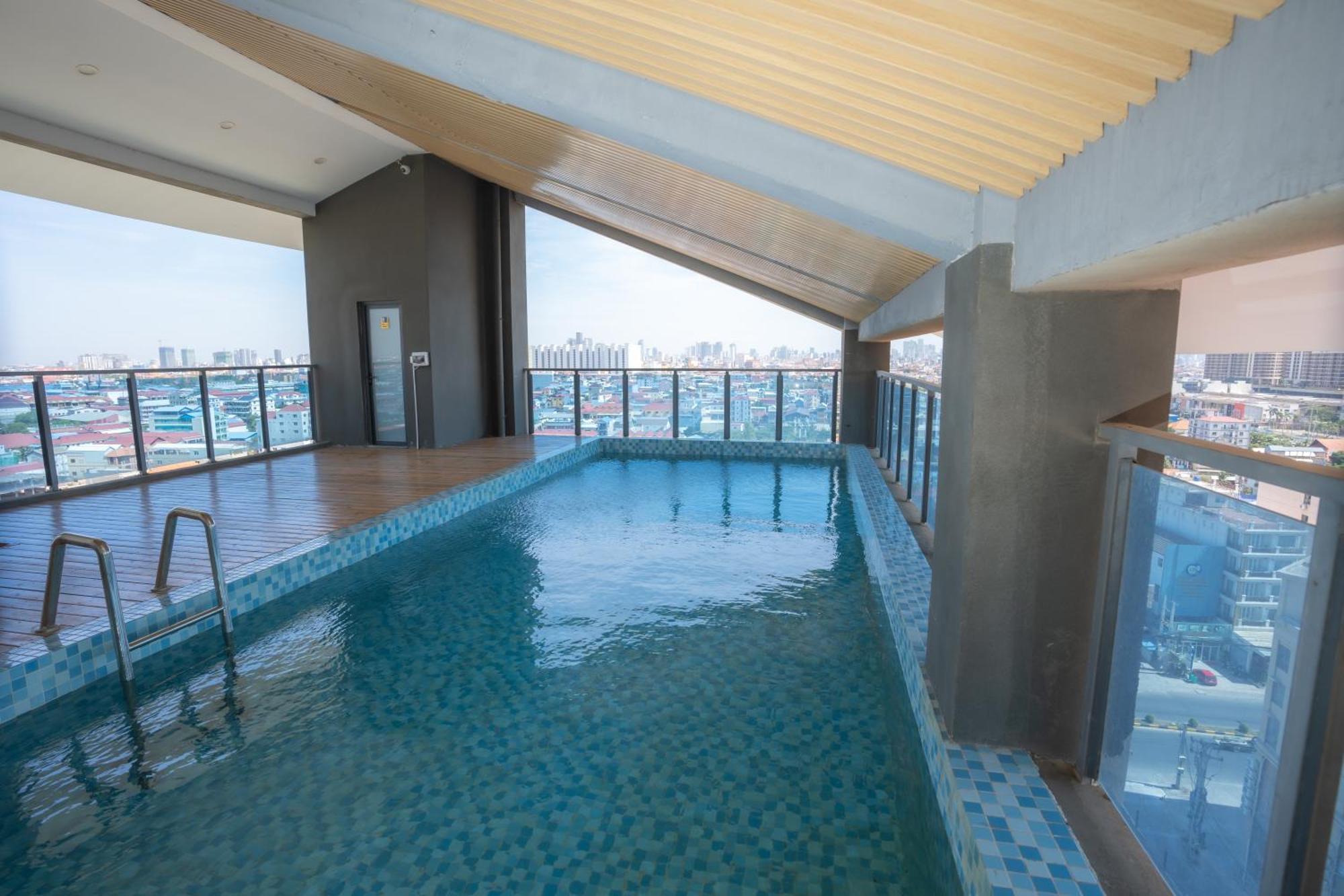 Ark Hotel بنوم بنه المظهر الخارجي الصورة