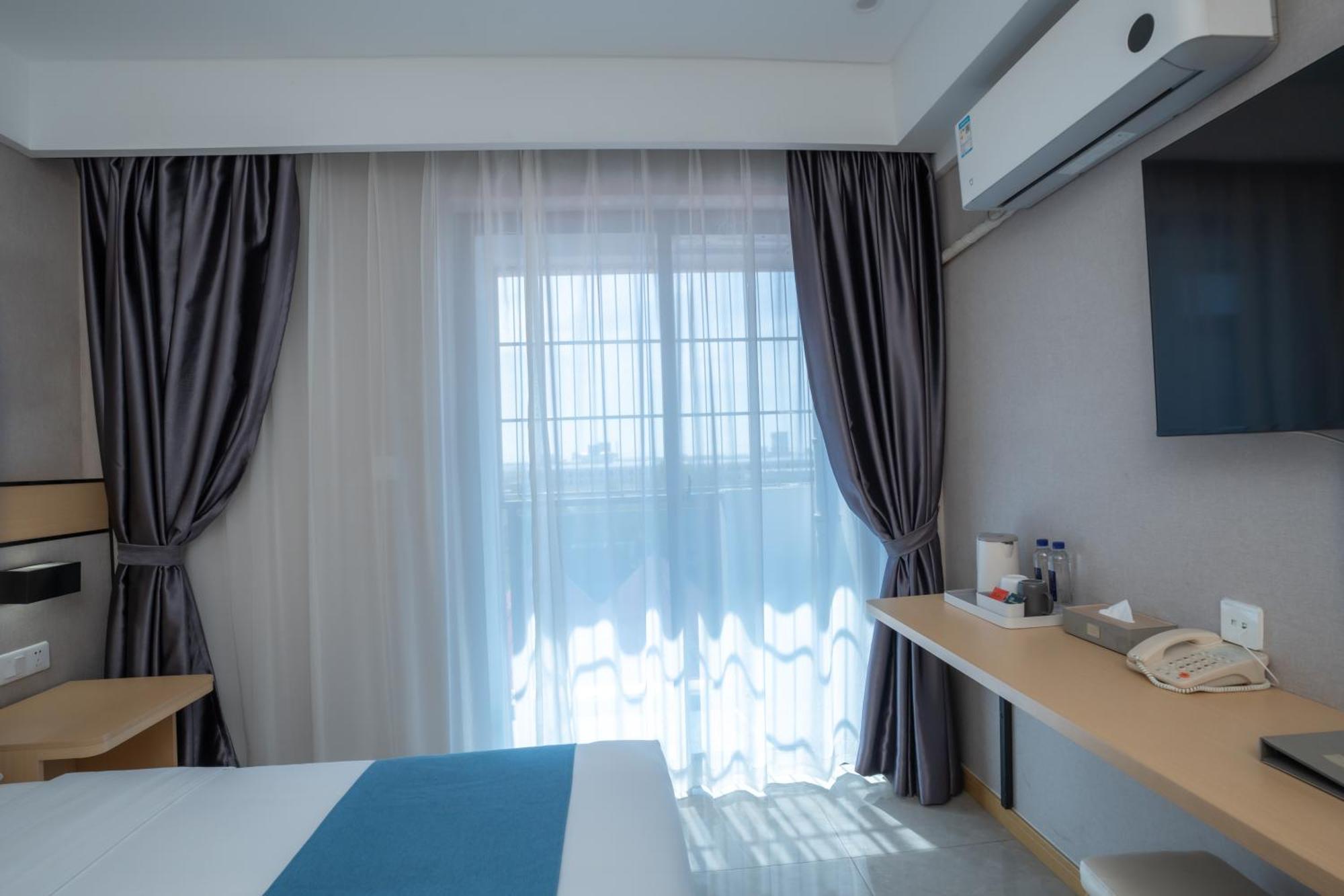 Ark Hotel بنوم بنه المظهر الخارجي الصورة